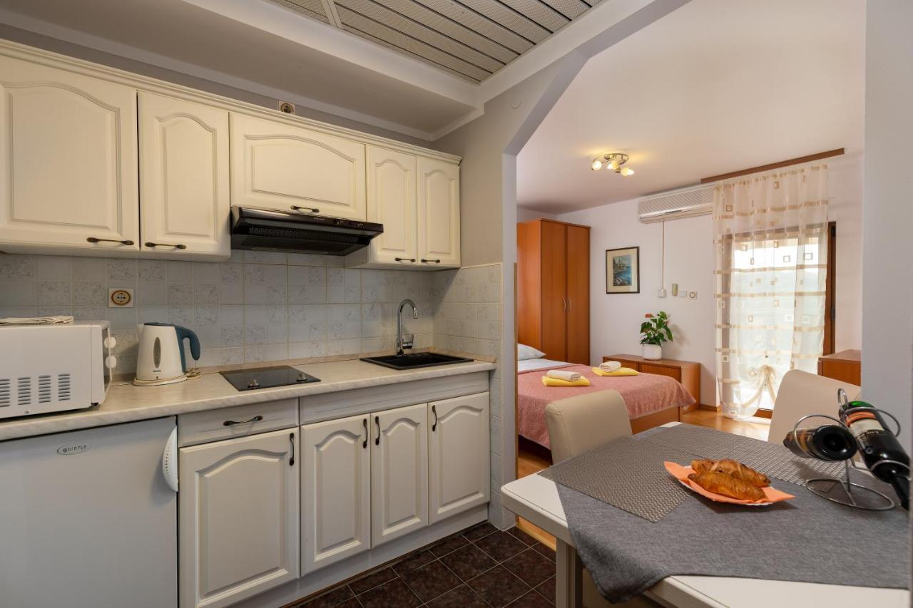 Apartments Kristina Rovinj Eksteriør bilde