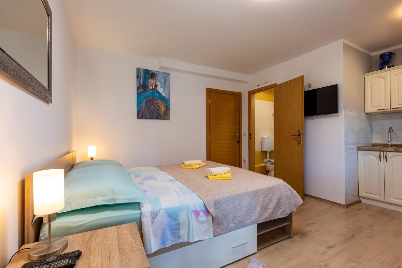 Apartments Kristina Rovinj Eksteriør bilde